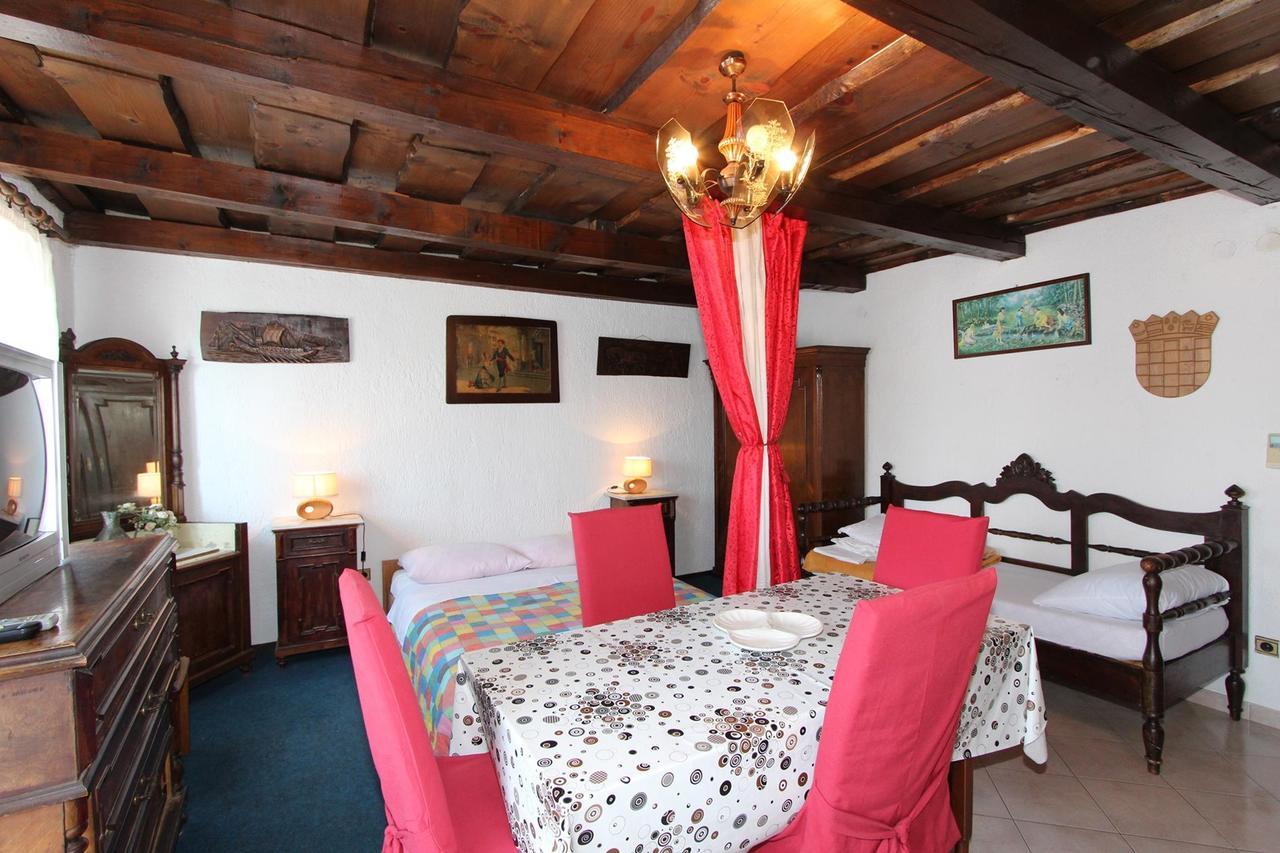 Apartments Sebal Rovinj Bagian luar foto