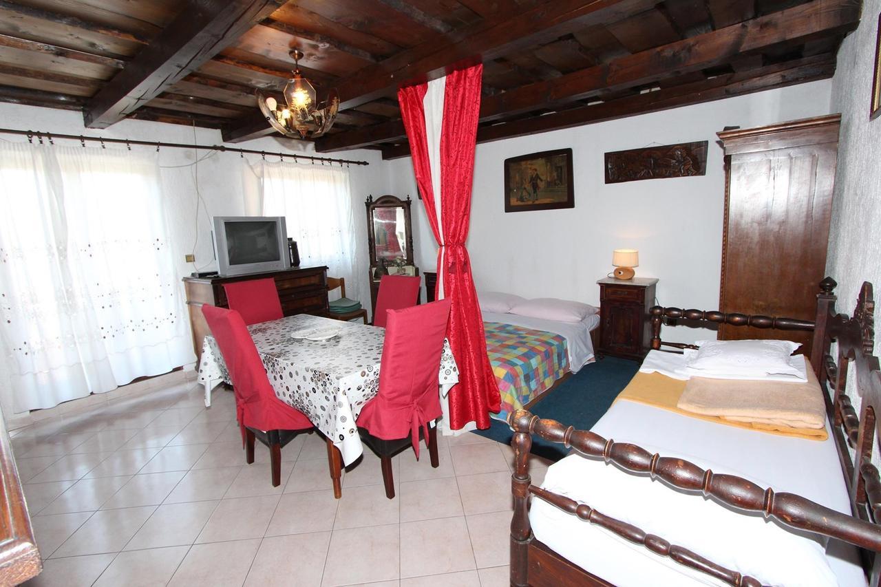 Apartments Sebal Rovinj Bagian luar foto