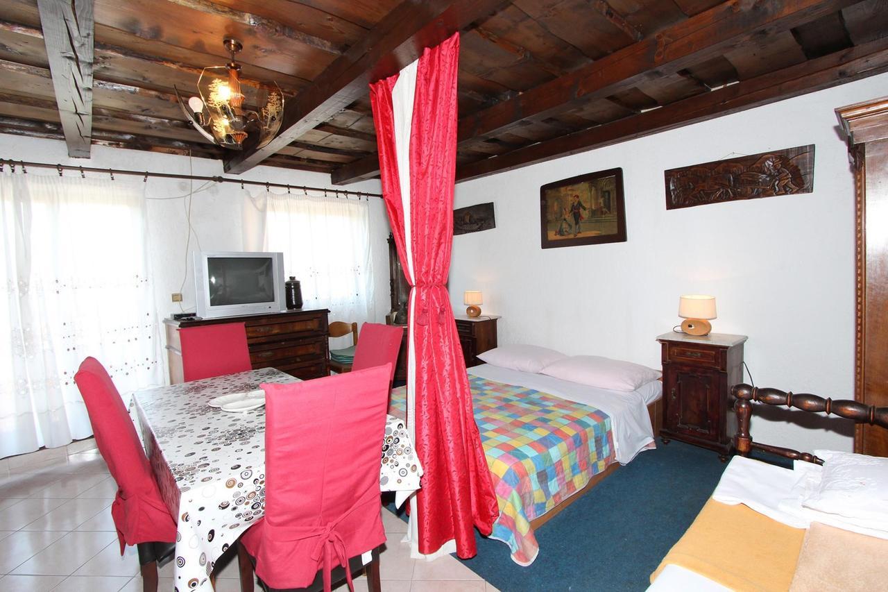 Apartments Sebal Rovinj Bagian luar foto